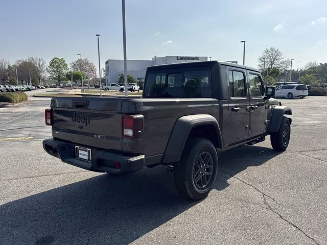 2026 Granite Crystal Metallic Clearcoat Jeep Gladiator Sport 4X4 Truck