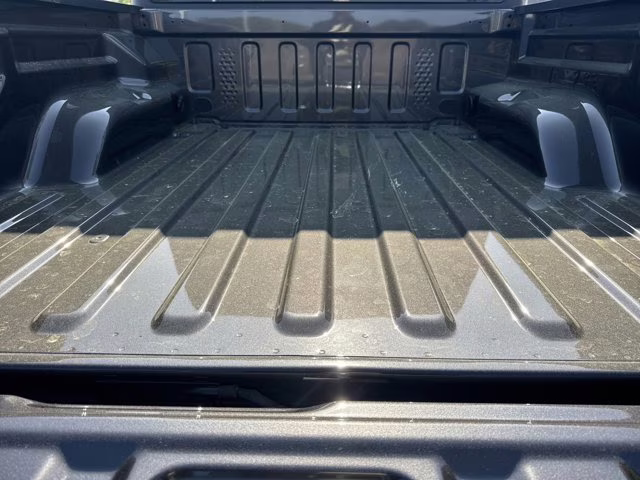 2026 Granite Crystal Metallic Clearcoat Jeep Gladiator Sport 4X4 Truck