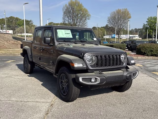 2026 Granite Crystal Metallic Clearcoat Jeep Gladiator Sport 4X4 Truck
