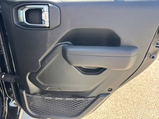 2026 Black Clearcoat Jeep Gladiator Sport 4X4 Truck