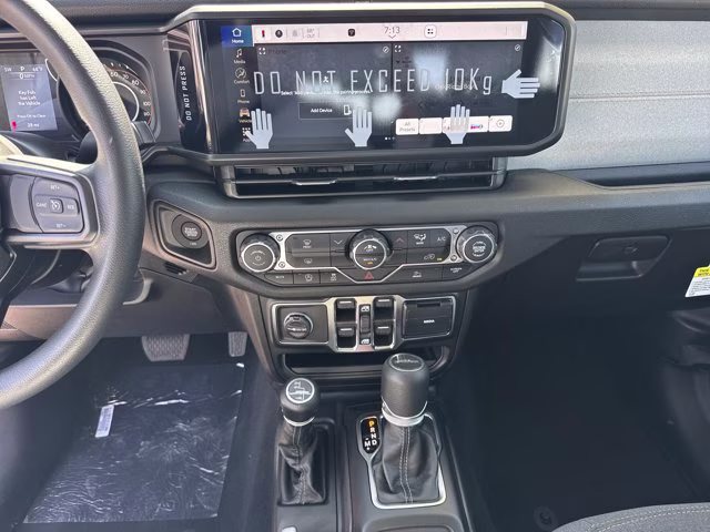 2026 Black Clearcoat Jeep Gladiator Sport 4X4 Truck