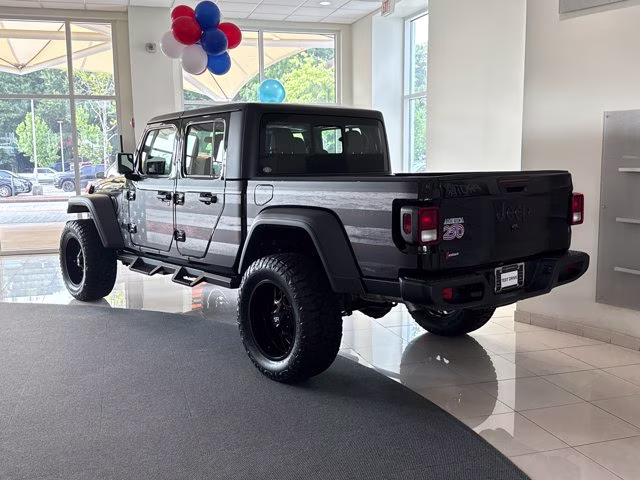 2026 Black Clearcoat Jeep Gladiator Sport 4X4 Truck