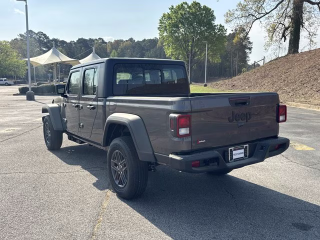 2026 Granite Crystal Metallic Clearcoat Jeep Gladiator Sport 4X4 Truck