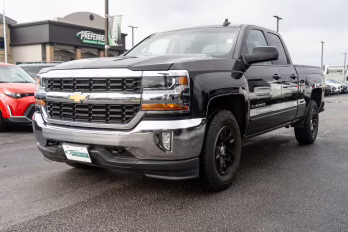2018 Black Chevrolet Silverado 1500 LT 4X4 Truck