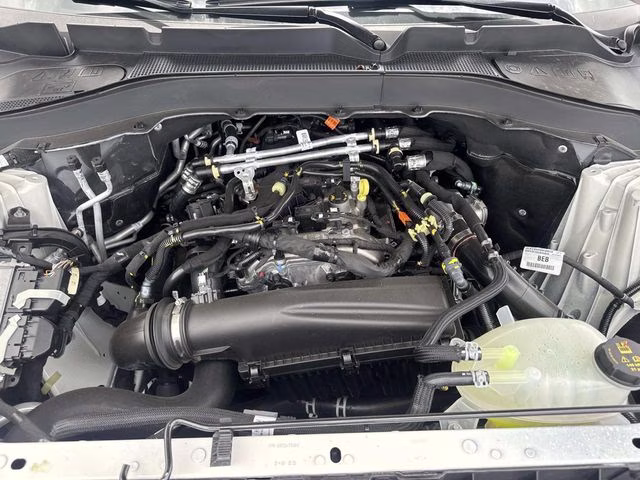 2026 White Metallic Ford Explorer Active RWD SUV