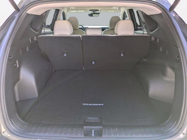 2023 Amazon Gray Hyundai Tucson SEL FWD SUV