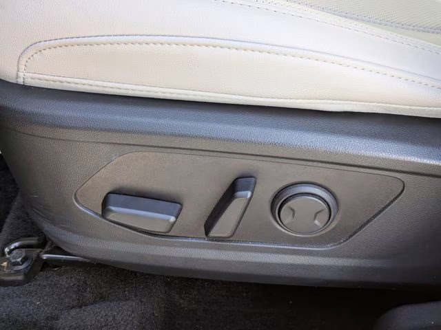 2023 Amazon Gray Hyundai Tucson SEL FWD SUV