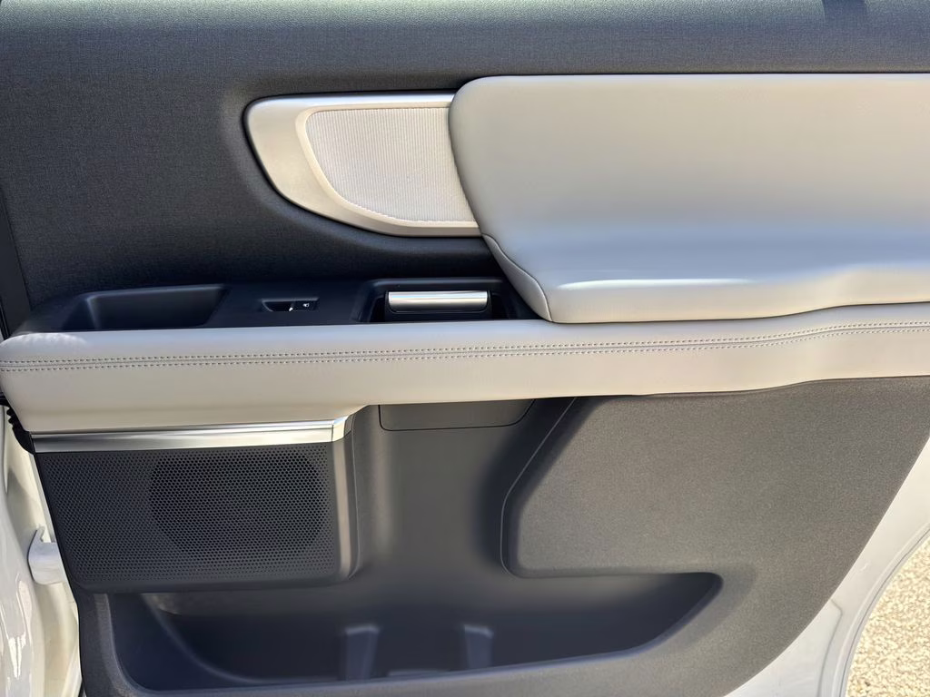 2026 White Ford Expedition Max Active 4X4 SUV