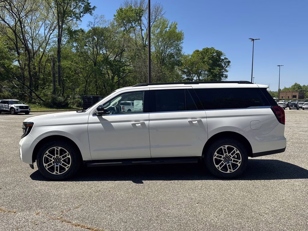 2026 White Ford Expedition Max Active 4X4 SUV