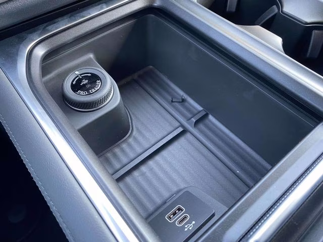 2026 Black Metallic Ford Expedition Active 4X4 SUV