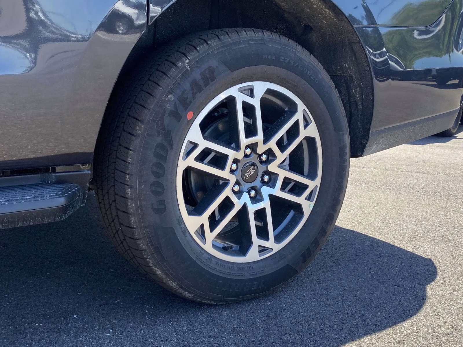 2026 Gray Metallic Ford Expedition Max Active RWD SUV