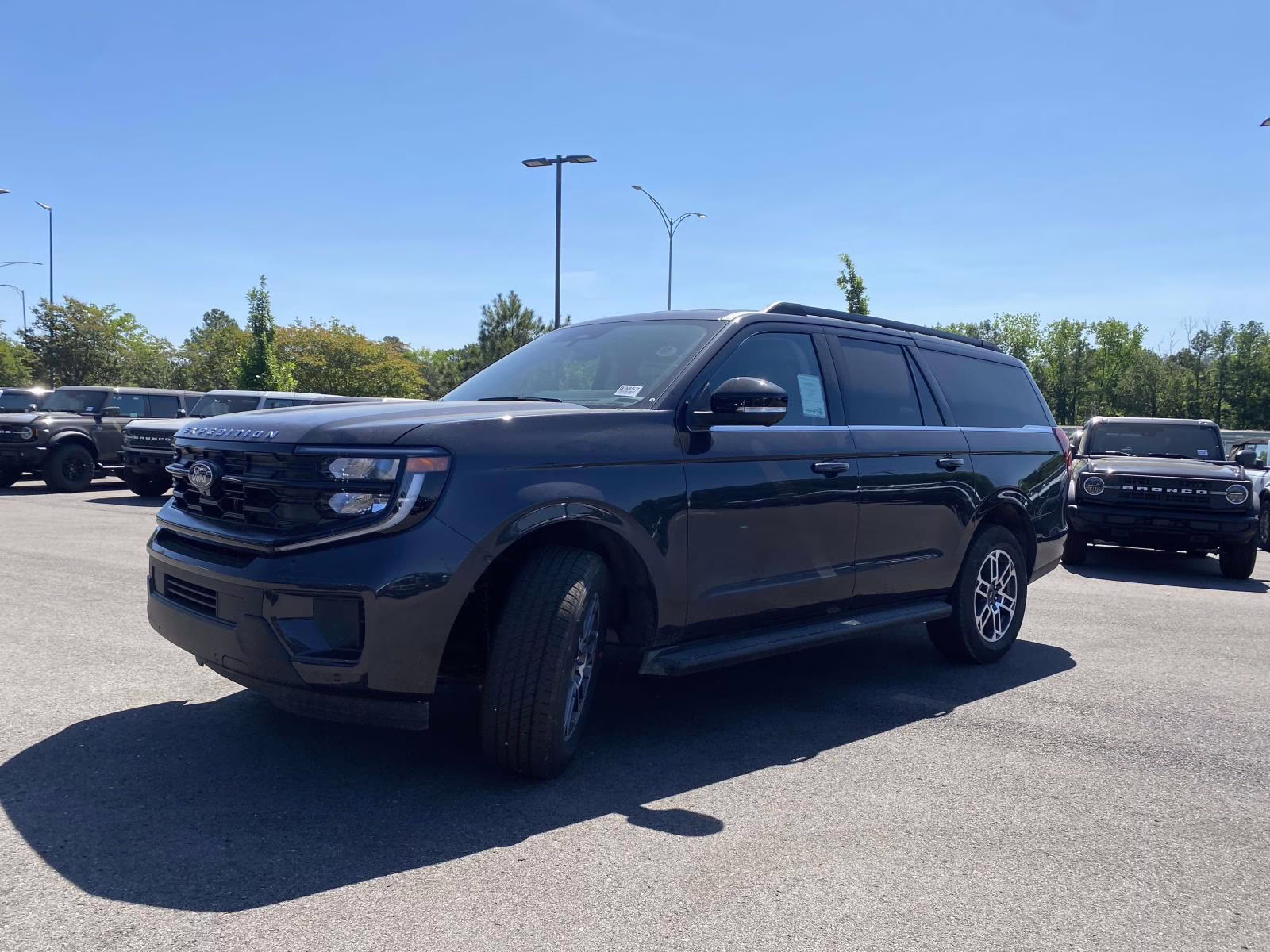 2026 Gray Metallic Ford Expedition Max Active RWD SUV