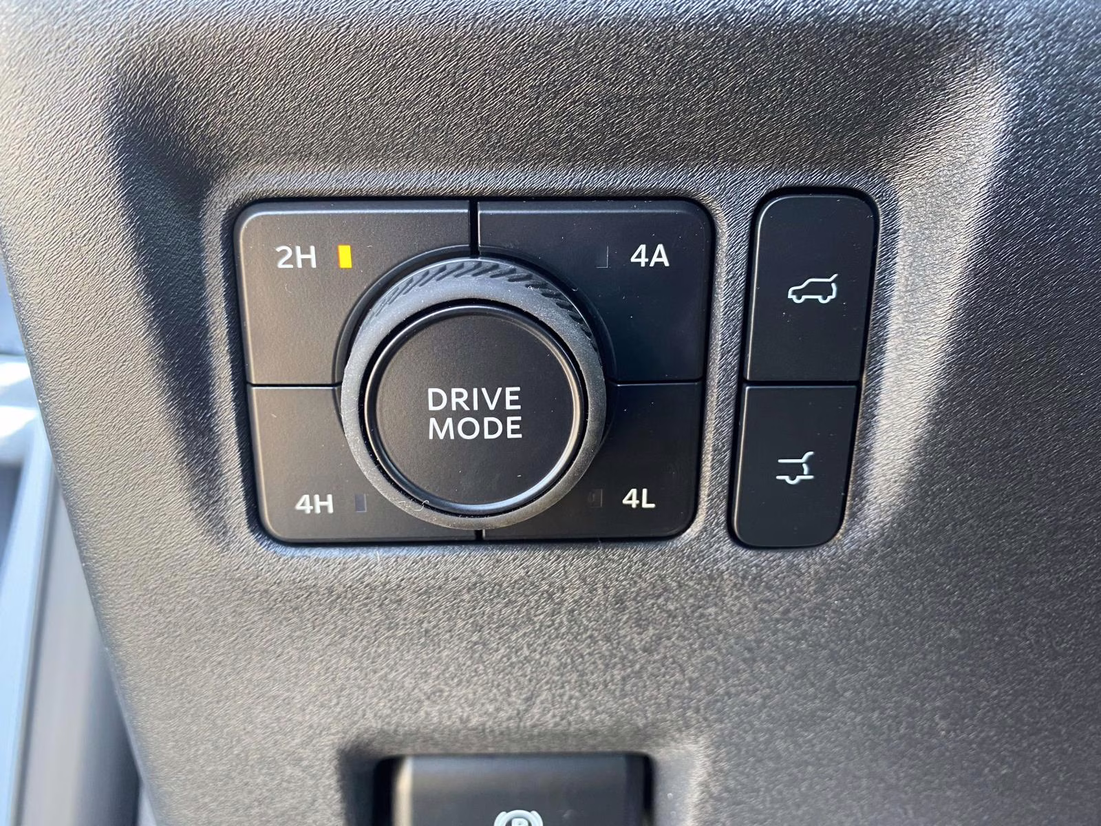 2026 Glacier Gray Metallic Tri-Coat Ford Expedition Max Active 4X4 SUV