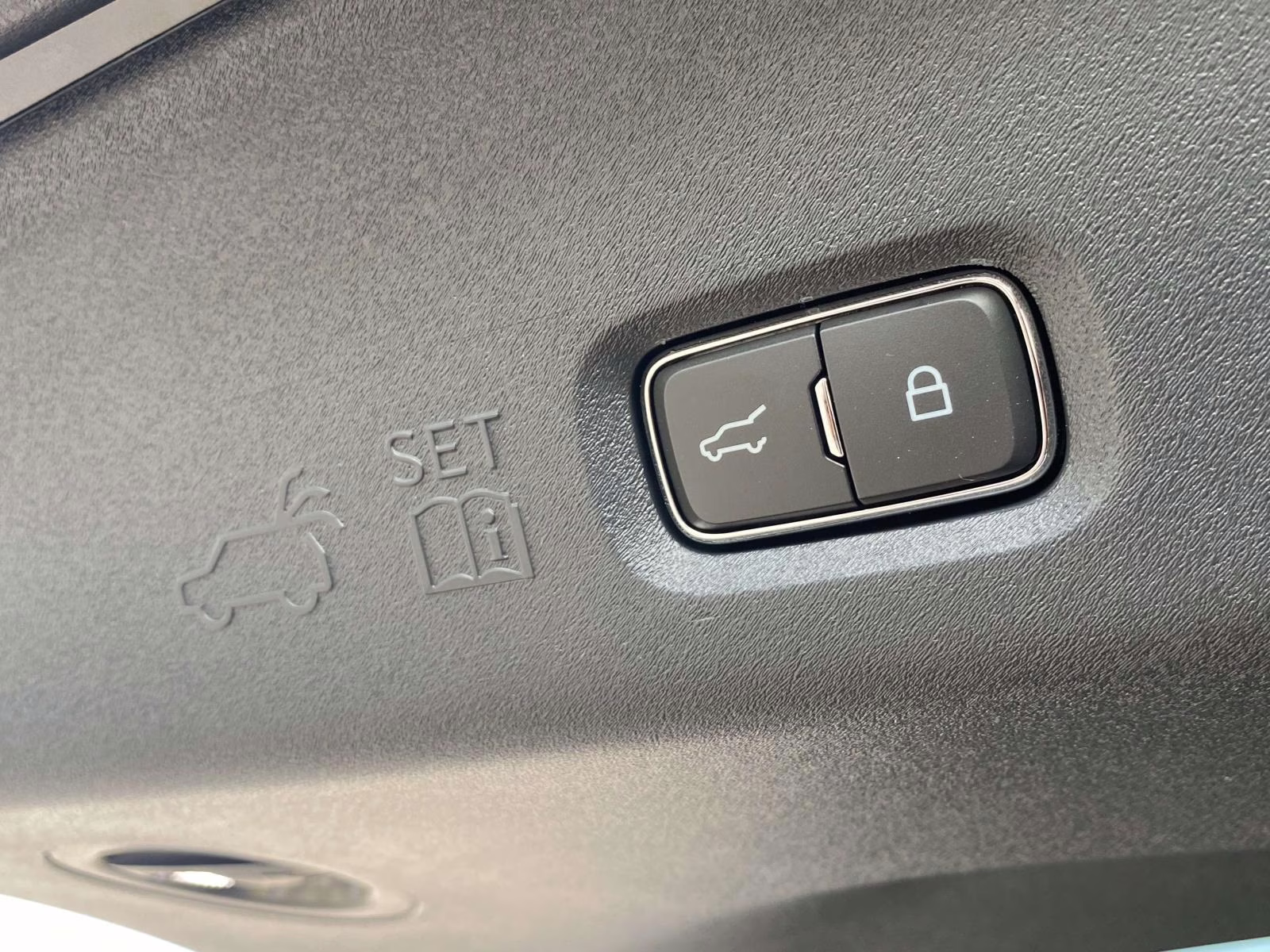 2026 Black Metallic Ford Expedition Active 4X4 SUV