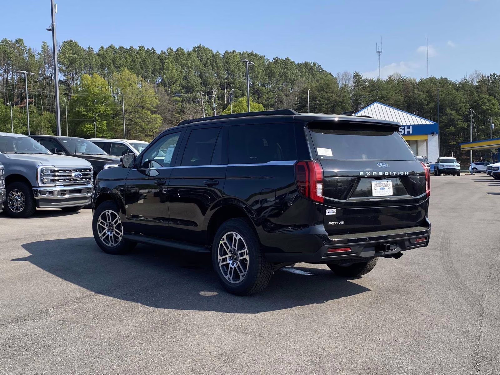 2026 Black Metallic Ford Expedition Active 4X4 SUV