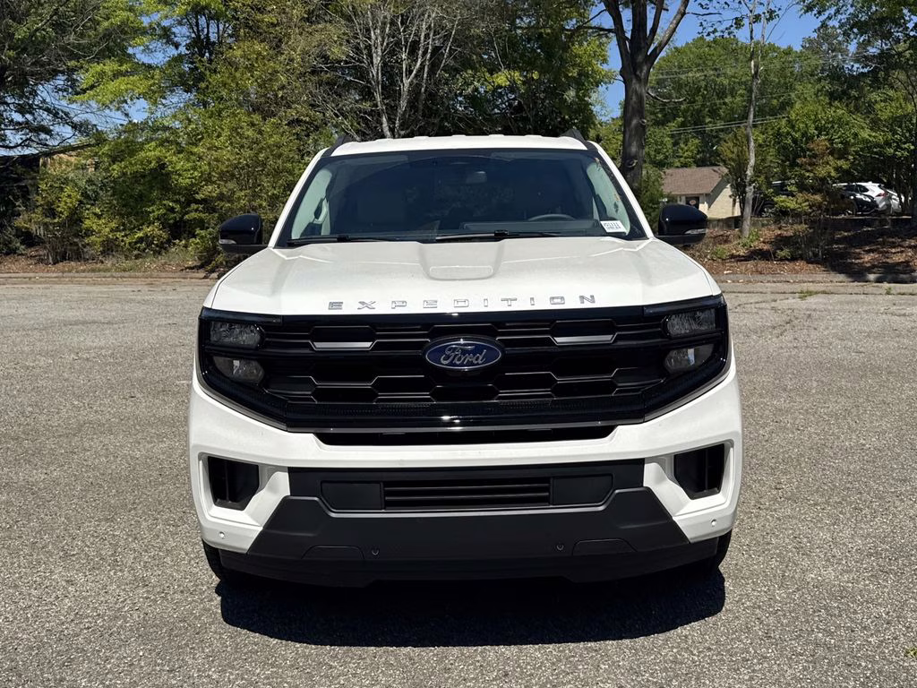 2026 White Ford Expedition Max Active 4X4 SUV