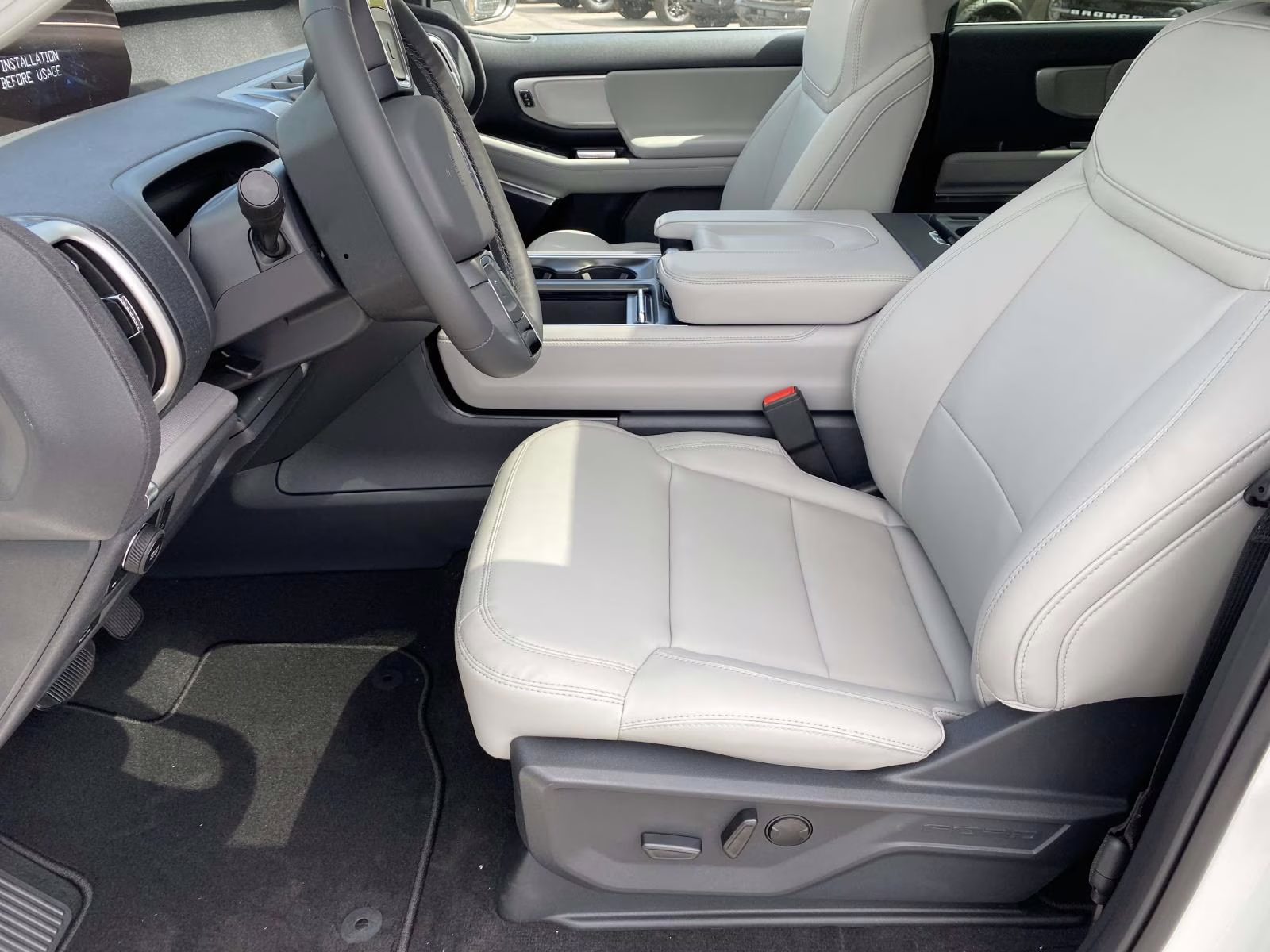 2026 White Ford Expedition Active 4X4 SUV