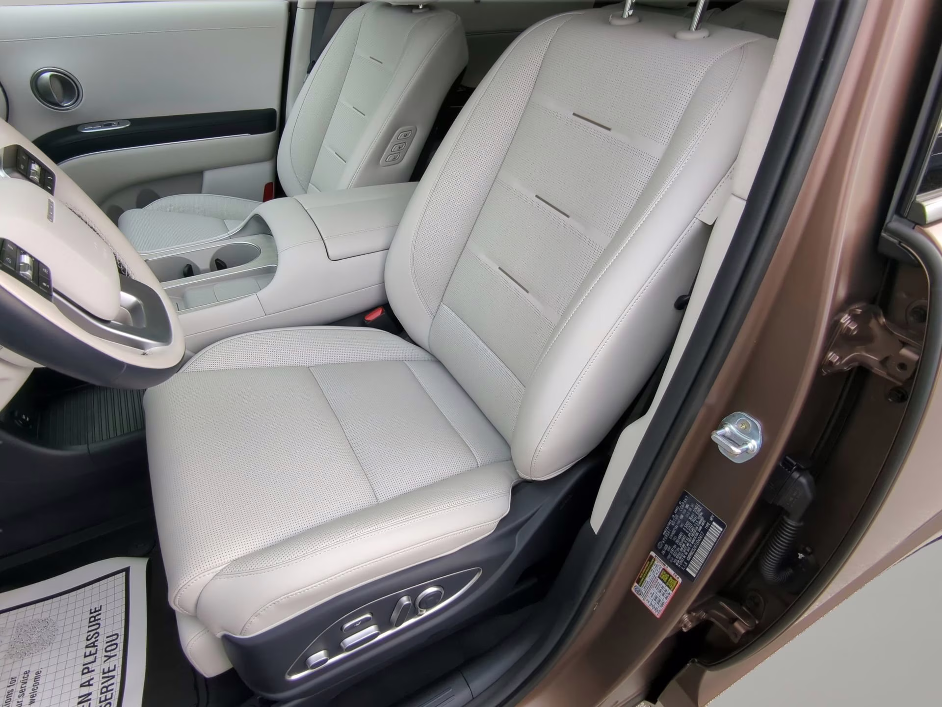 2026 Earthy Brass Matte Hyundai Palisade Calligraphy FWD SUV