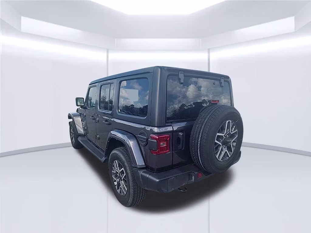 2024 Earl Clearcoat Jeep Wrangler Sahara 4X4 SUV