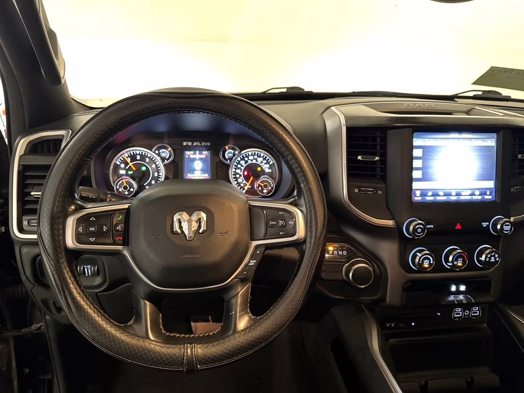 2019 Diamond Black Crystal Pearlcoat Ram 1500 Big Horn/Lone Star RWD Truck