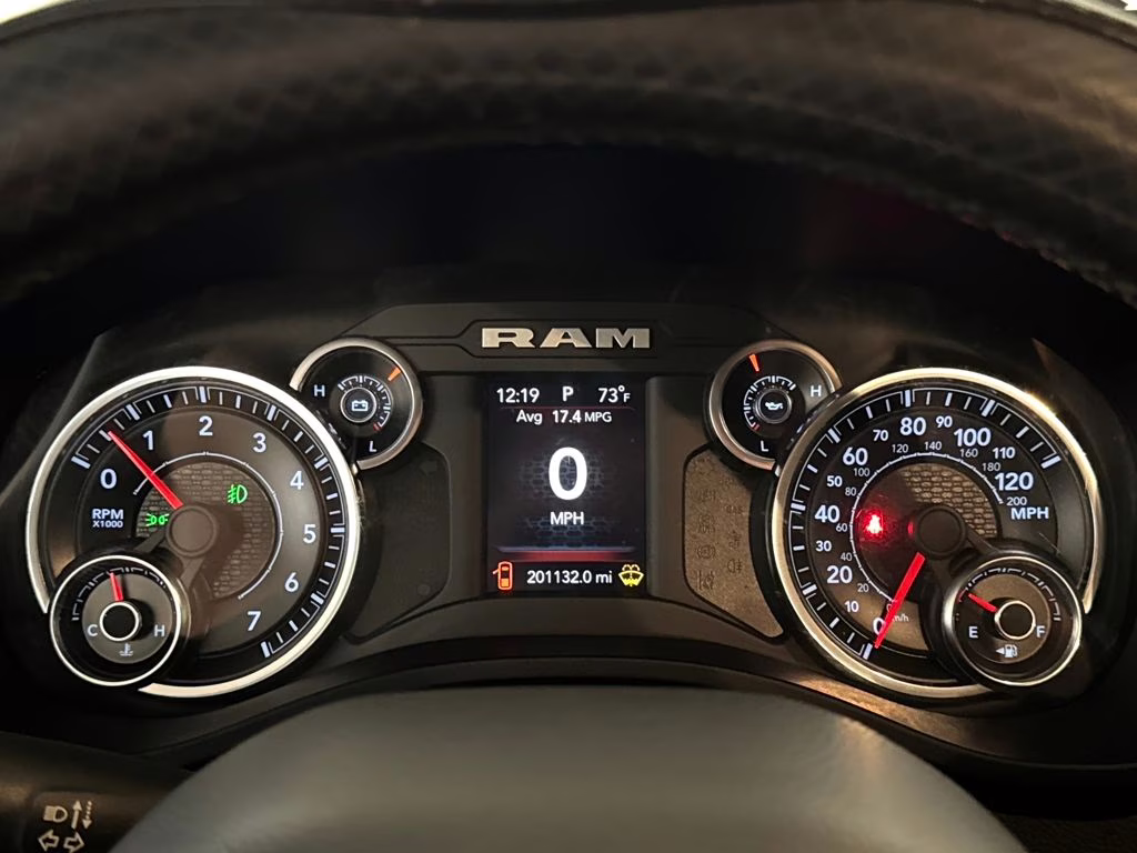 2019 Diamond Black Crystal Pearlcoat Ram 1500 Big Horn/Lone Star RWD Truck