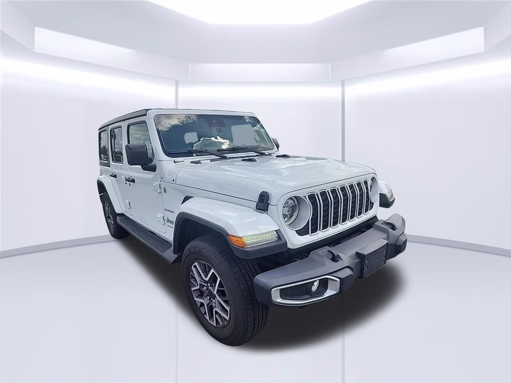 2024 Bright White Clearcoat Jeep Wrangler Sahara 4X4 SUV