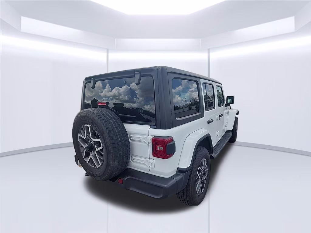 2024 Bright White Clearcoat Jeep Wrangler Sahara 4X4 SUV