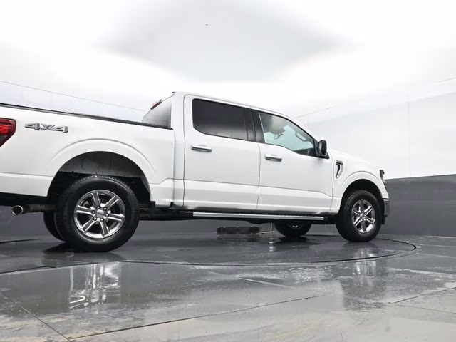 2024 White Ford F-150 XLT 4X4 Truck