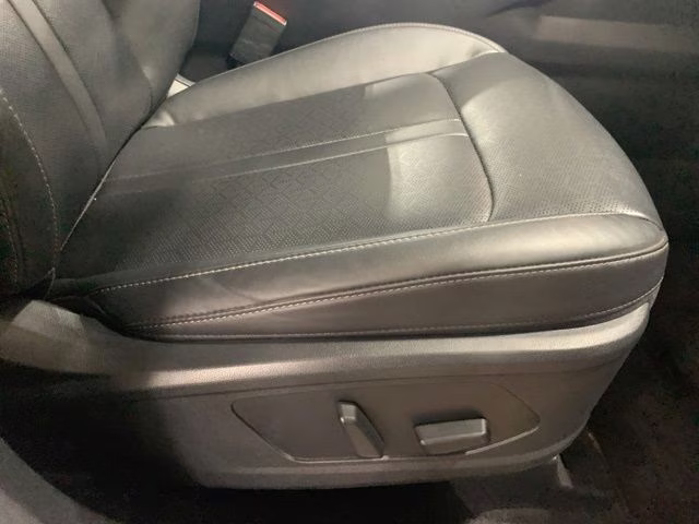 2023 Wolf Gray Kia Sorento SX AWD SUV