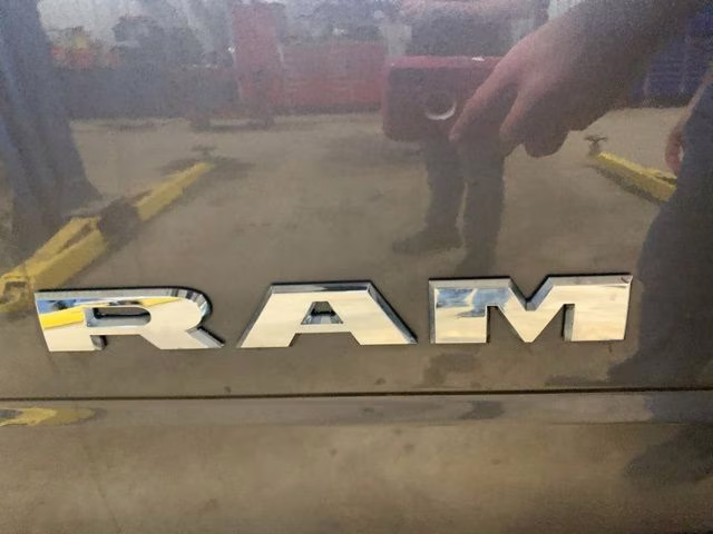 2019 Granite Crystal Metallic Clearcoat Ram 2500 Big Horn 4X4 Truck