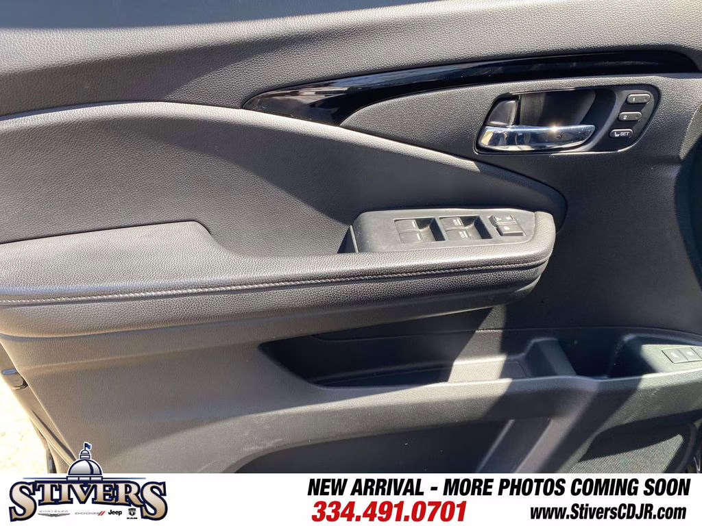 2020 Crystal Black Pearl Honda Passport Elite AWD SUV