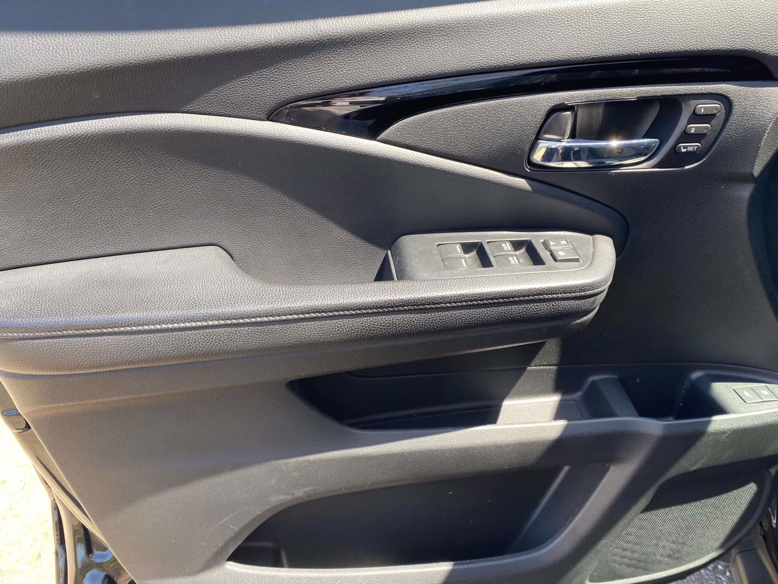 2020 Crystal Black Pearl Honda Passport Elite AWD SUV