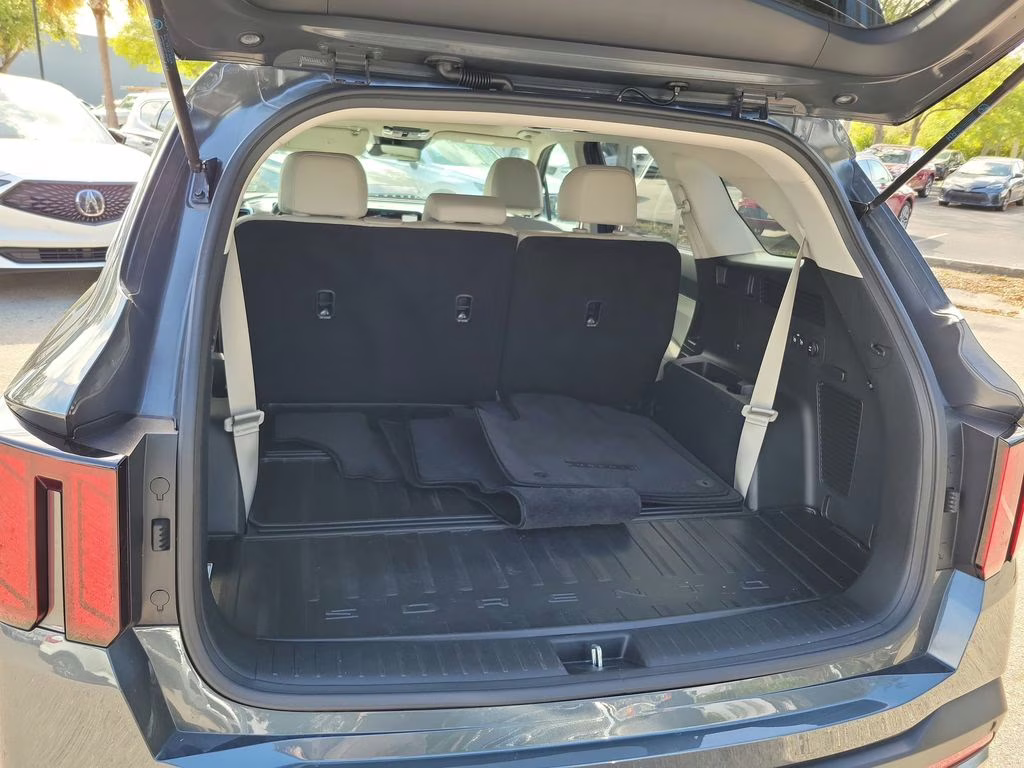 2024 Gravity Grey Kia Sorento S FWD SUV