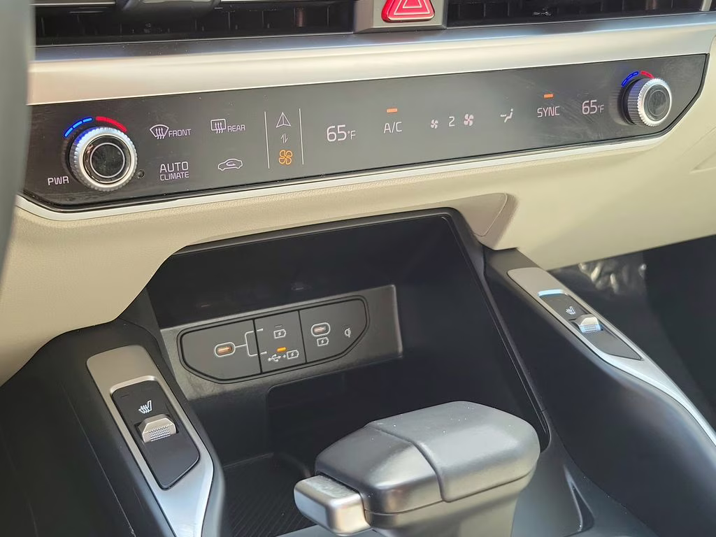 2024 Gravity Grey Kia Sorento S FWD SUV