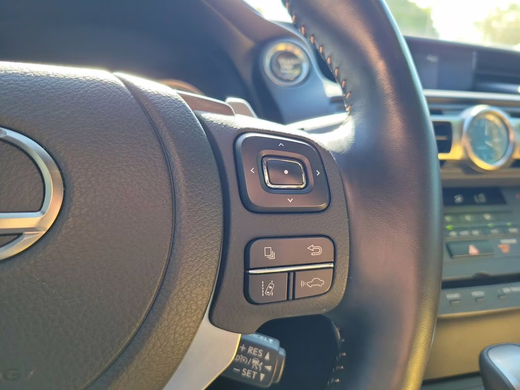 2022 Eminent White Pearl Lexus RC 350 Premium RWD Coupe