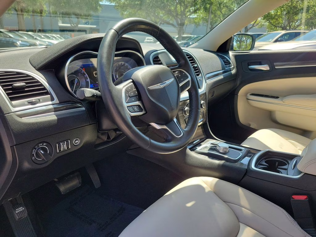 2019 Silver Mist Clearcoat Chrysler 300 Touring L RWD Sedan