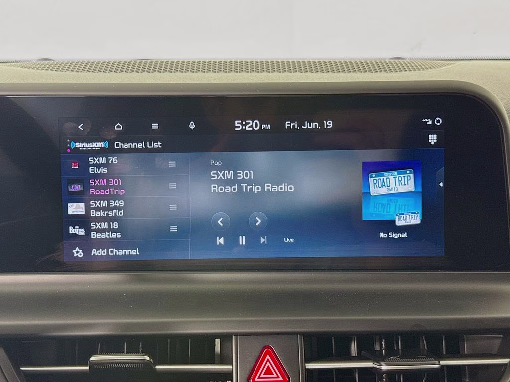 2026 Snow White Pearl Kia Seltos SX AWD SUV