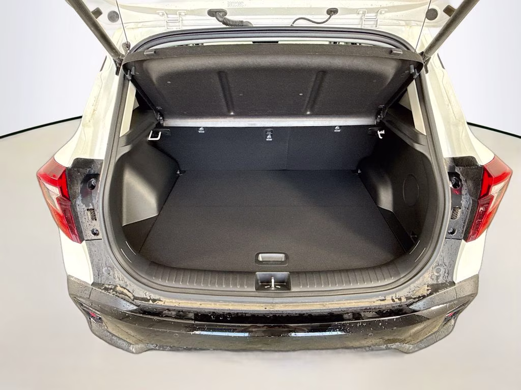2026 Snow White Pearl Kia Seltos SX AWD SUV