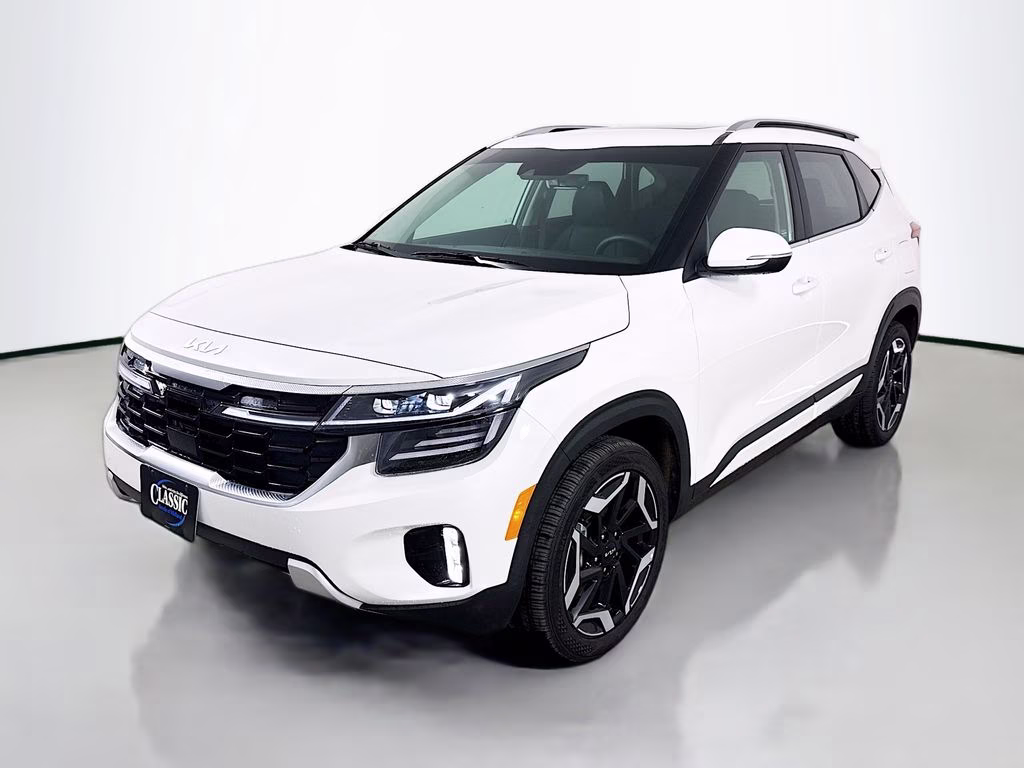 2026 Snow White Pearl Kia Seltos SX AWD SUV