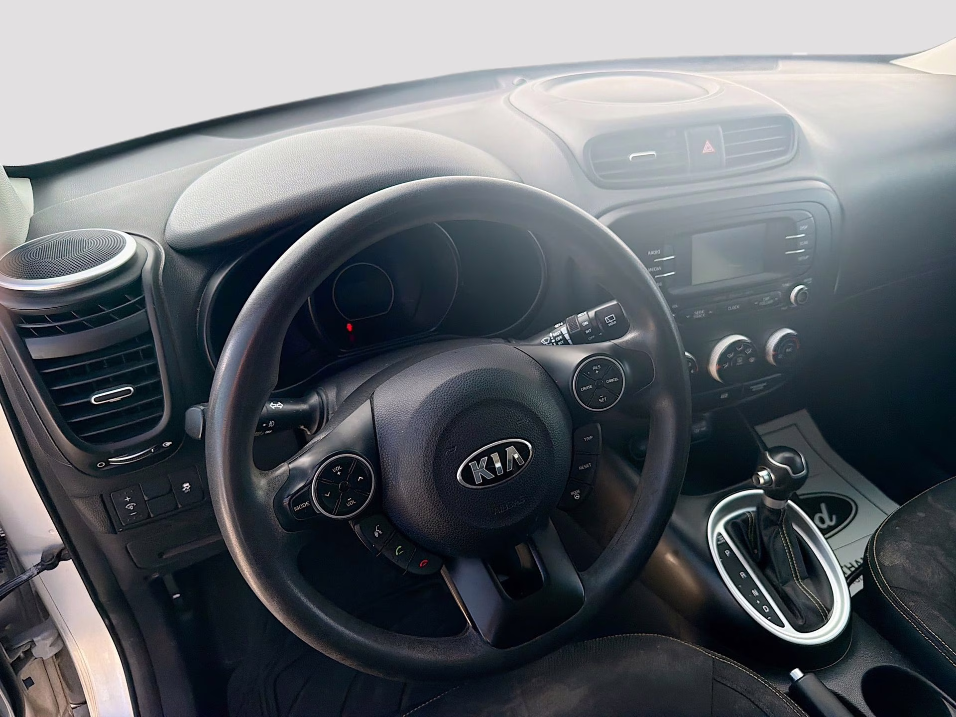 2016 Bright Silver Kia Soul Plus FWD Hatchback