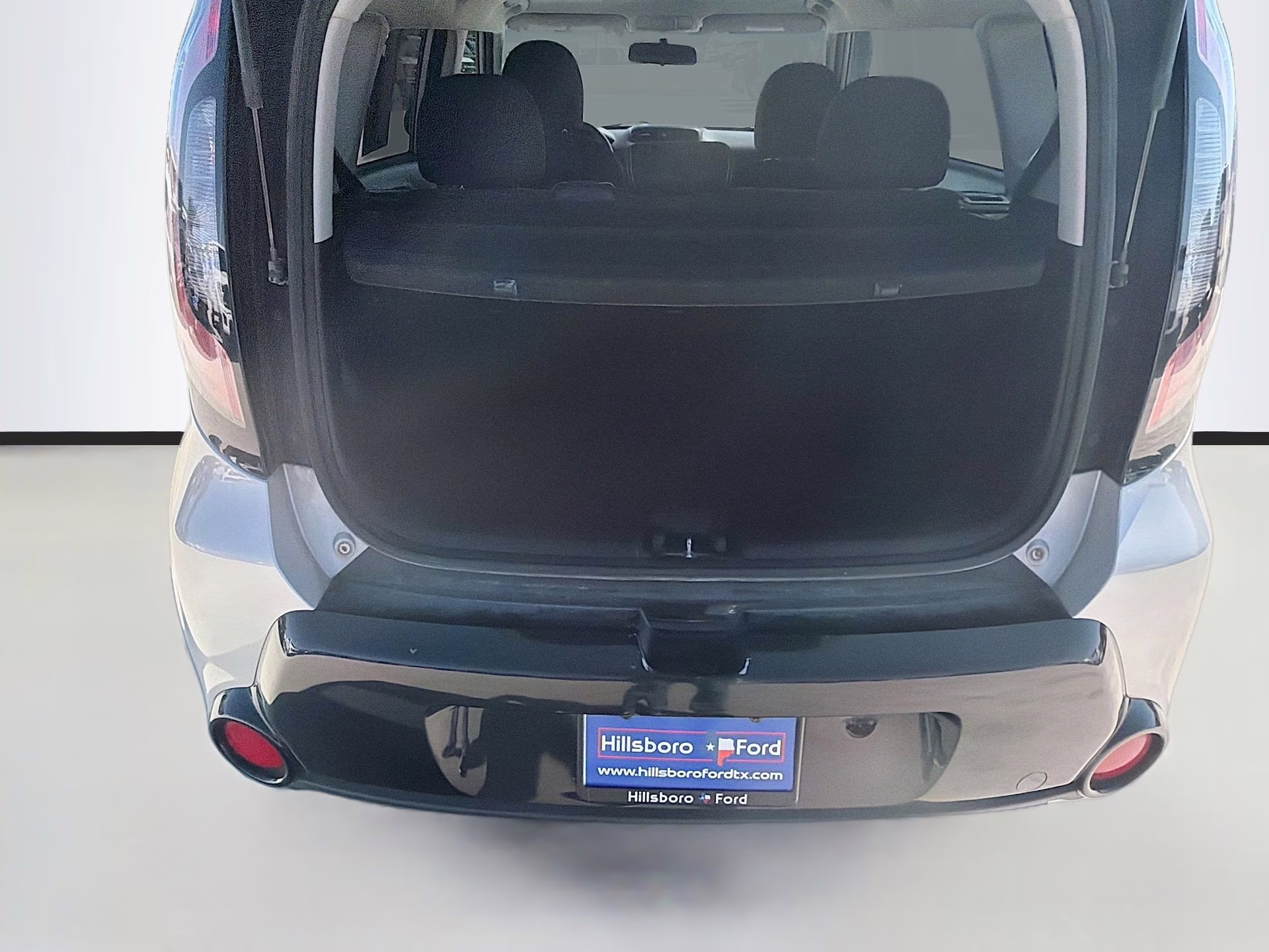 2016 Bright Silver Kia Soul Plus FWD Hatchback