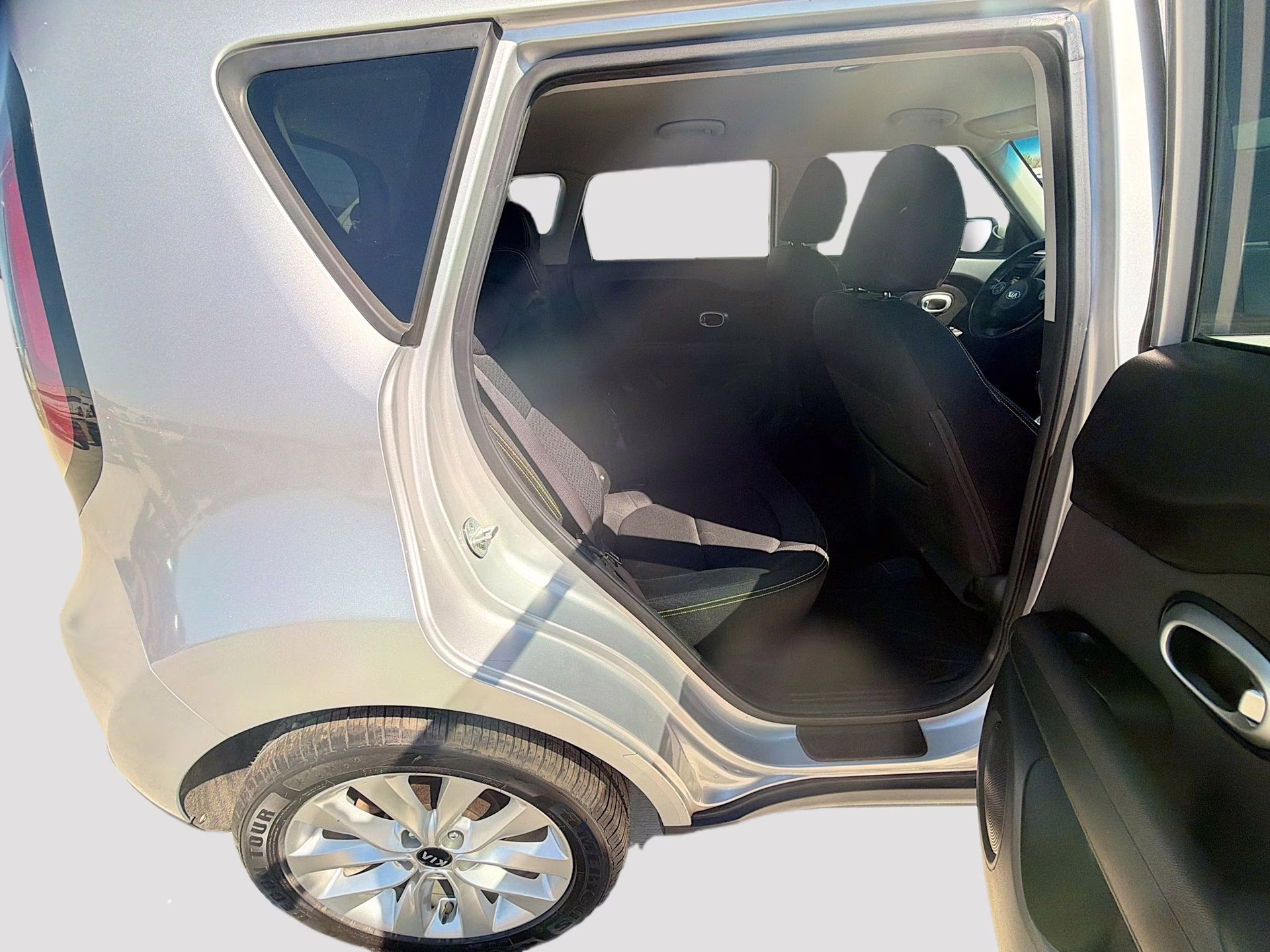 2016 Bright Silver Kia Soul Plus FWD Hatchback