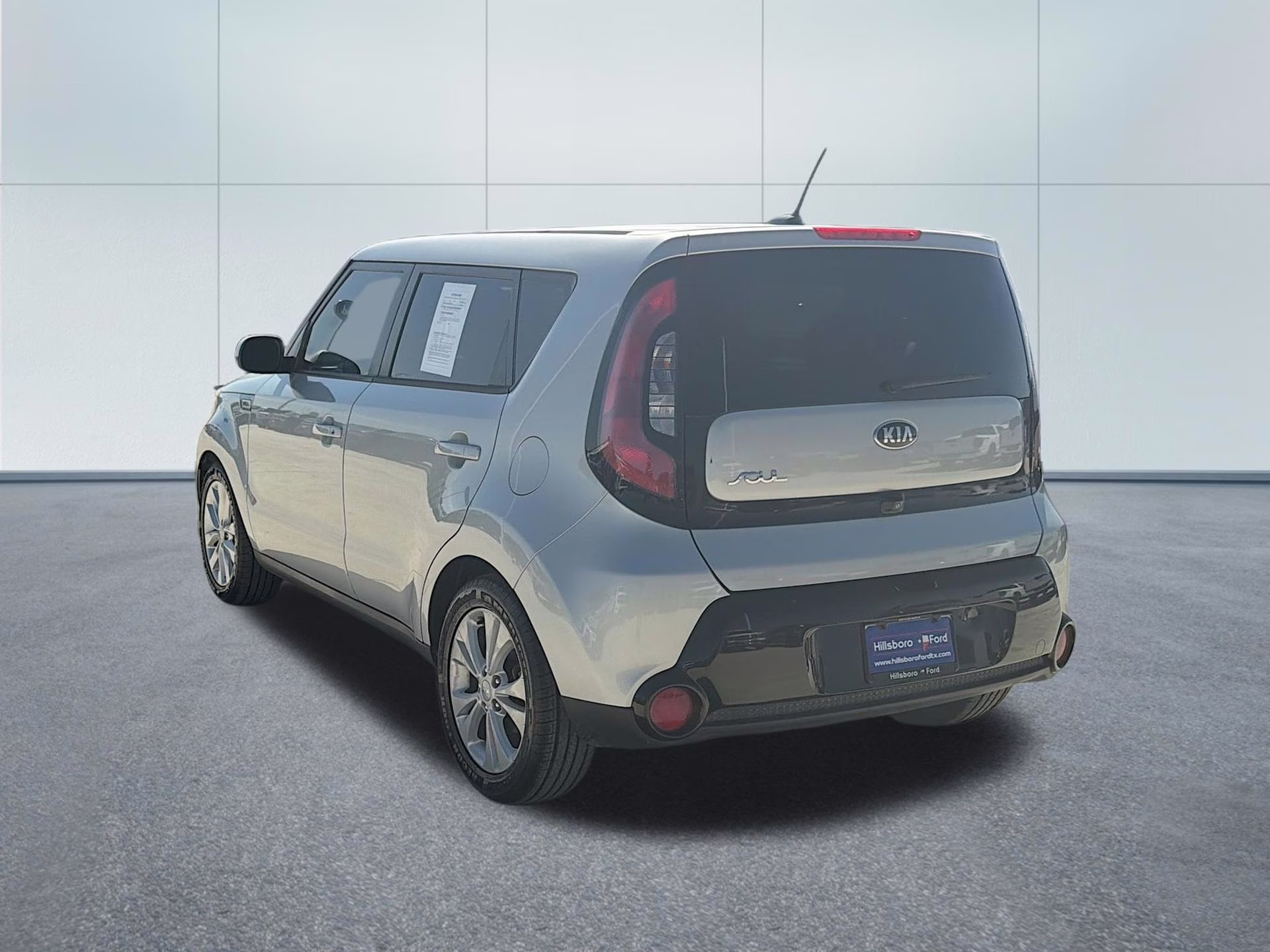2016 Bright Silver Kia Soul Plus FWD Hatchback