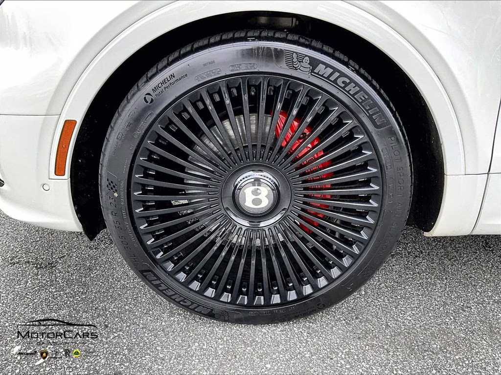 2023 Glacier White Bentley Bentayga EWB AWD SUV