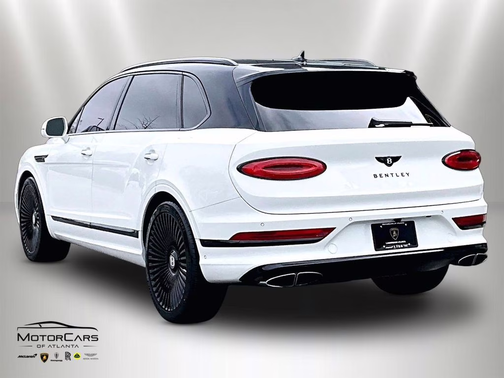 2023 Glacier White Bentley Bentayga EWB AWD SUV