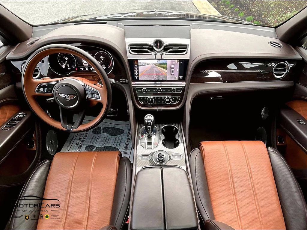 2023 Glacier White Bentley Bentayga EWB AWD SUV