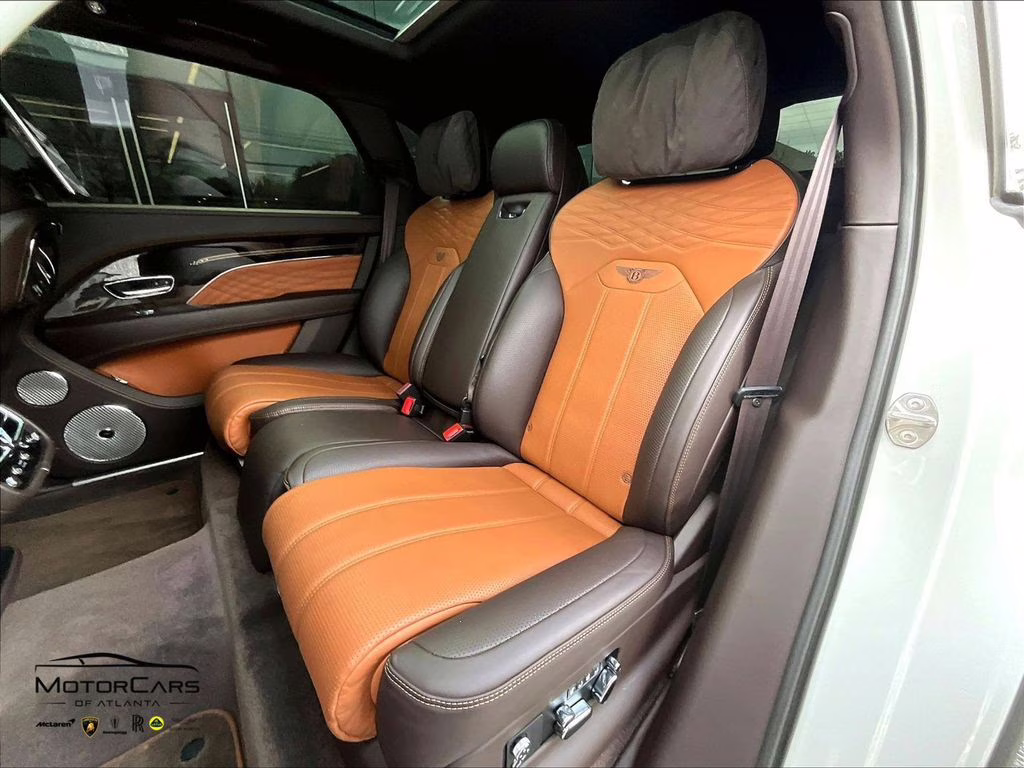 2023 Glacier White Bentley Bentayga EWB AWD SUV