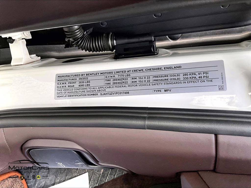 2023 Glacier White Bentley Bentayga EWB AWD SUV