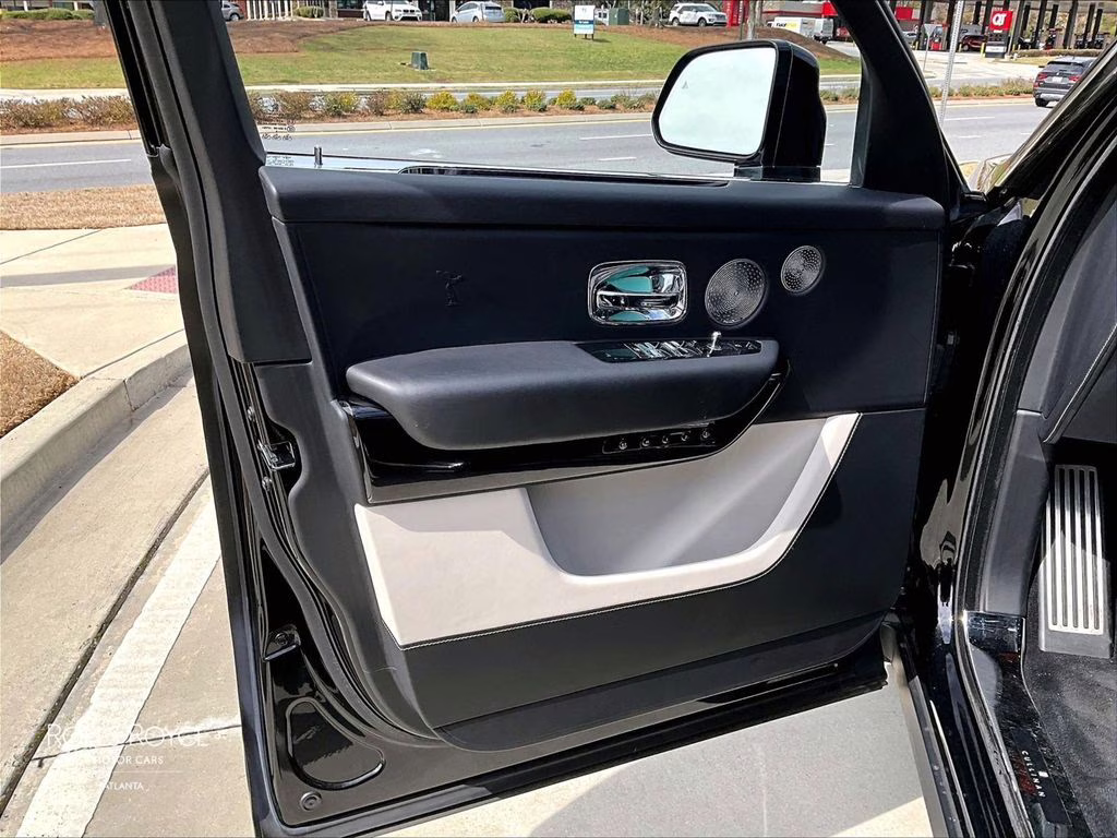 2020 Black Diamond Rolls-Royce Cullinan AWD SUV