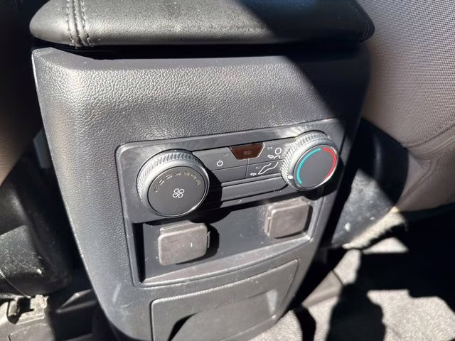 2021 Iconic Silver Metallic Ford Explorer Base 4X4 SUV